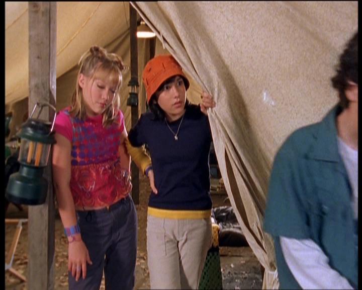 DailyDuff-dot-nl_LizzieMcGuireSeries-WhenMomsAttacks1030.jpg DailyDuff-dot-nl_LizzieMcGuireSeries-WhenMomsAttacks1030.jpg