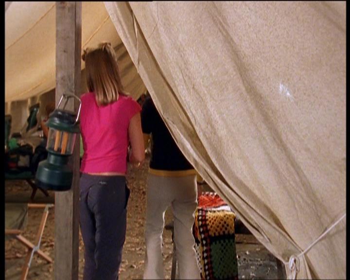 DailyDuff-dot-nl_LizzieMcGuireSeries-WhenMomsAttacks1035.jpg DailyDuff-dot-nl_LizzieMcGuireSeries-WhenMomsAttacks1035.jpg