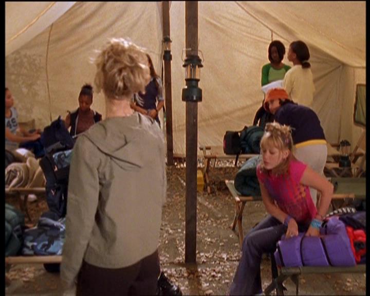 DailyDuff-dot-nl_LizzieMcGuireSeries-WhenMomsAttacks1037.jpg DailyDuff-dot-nl_LizzieMcGuireSeries-WhenMomsAttacks1037.jpg