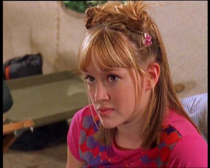 DailyDuff-dot-nl_LizzieMcGuireSeries-WhenMomsAttacks1047.jpg DailyDuff-dot-nl_LizzieMcGuireSeries-WhenMomsAttacks1047.jpg