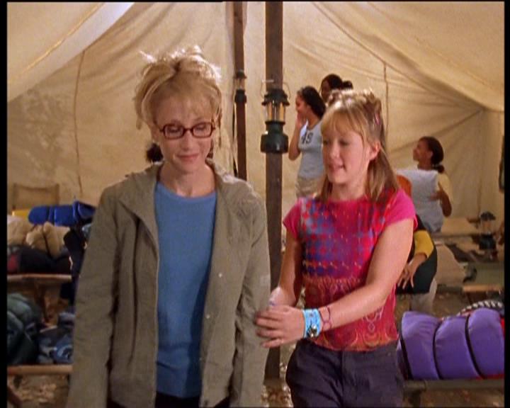 DailyDuff-dot-nl_LizzieMcGuireSeries-WhenMomsAttacks1085.jpg DailyDuff-dot-nl_LizzieMcGuireSeries-WhenMomsAttacks1085.jpg