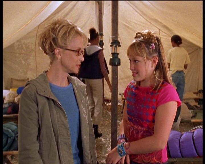 DailyDuff-dot-nl_LizzieMcGuireSeries-WhenMomsAttacks1088.jpg DailyDuff-dot-nl_LizzieMcGuireSeries-WhenMomsAttacks1088.jpg