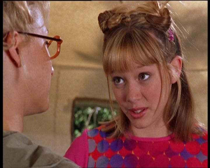 DailyDuff-dot-nl_LizzieMcGuireSeries-WhenMomsAttacks1091.jpg DailyDuff-dot-nl_LizzieMcGuireSeries-WhenMomsAttacks1091.jpg