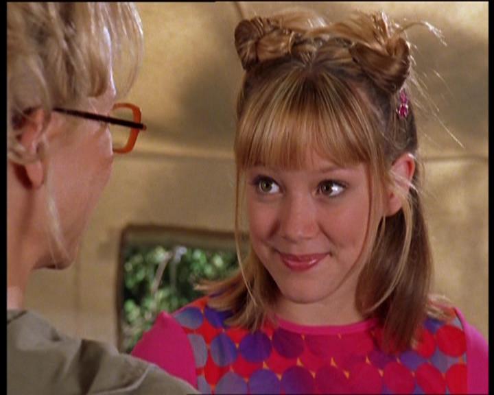 DailyDuff-dot-nl_LizzieMcGuireSeries-WhenMomsAttacks1118.jpg DailyDuff-dot-nl_LizzieMcGuireSeries-WhenMomsAttacks1118.jpg