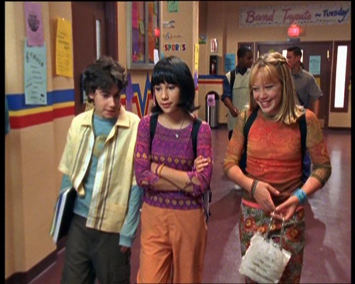 DailyDuff-dot-nl_LizzieMcGuireSeries-WhenMomsAttacks1188.jpg DailyDuff-dot-nl_LizzieMcGuireSeries-WhenMomsAttacks1188.jpg