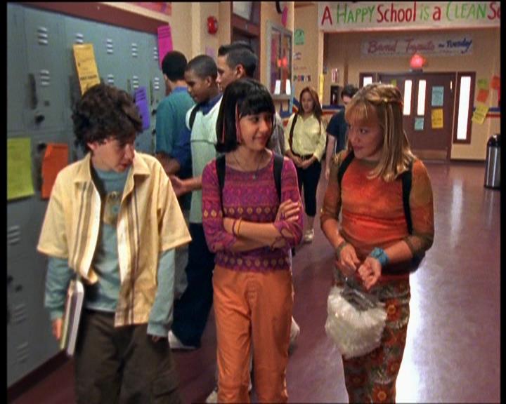 DailyDuff-dot-nl_LizzieMcGuireSeries-WhenMomsAttacks1192.jpg DailyDuff-dot-nl_LizzieMcGuireSeries-WhenMomsAttacks1192.jpg