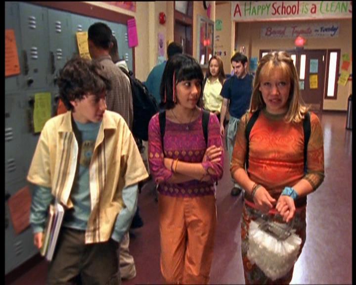 DailyDuff-dot-nl_LizzieMcGuireSeries-WhenMomsAttacks1193.jpg DailyDuff-dot-nl_LizzieMcGuireSeries-WhenMomsAttacks1193.jpg