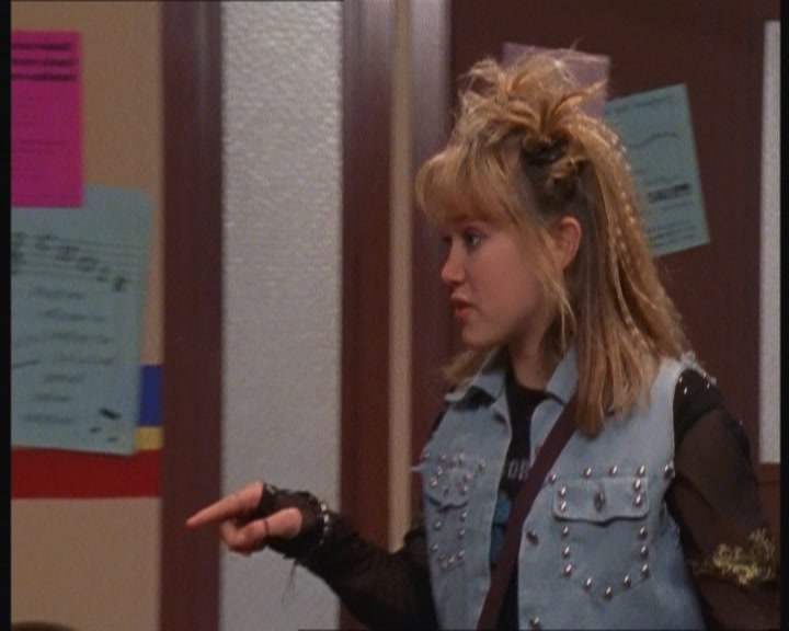 DailyDuff-dot-nl_BadGirlMcguire0980.jpg DailyDuff-dot-nl_BadGirlMcguire0980.jpg