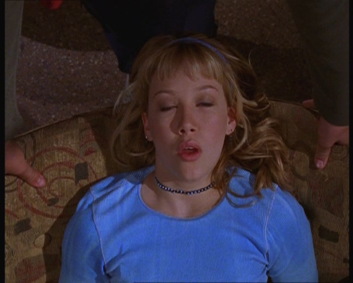 DailyDuff-dot-nl_LizzieStrikesout0997.jpg DailyDuff-dot-nl_LizzieStrikesout0997.jpg