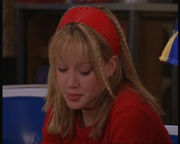 DailyDuff-dot-nl_LizzieStrikesout1102.jpg DailyDuff-dot-nl_LizzieStrikesout1102.jpg