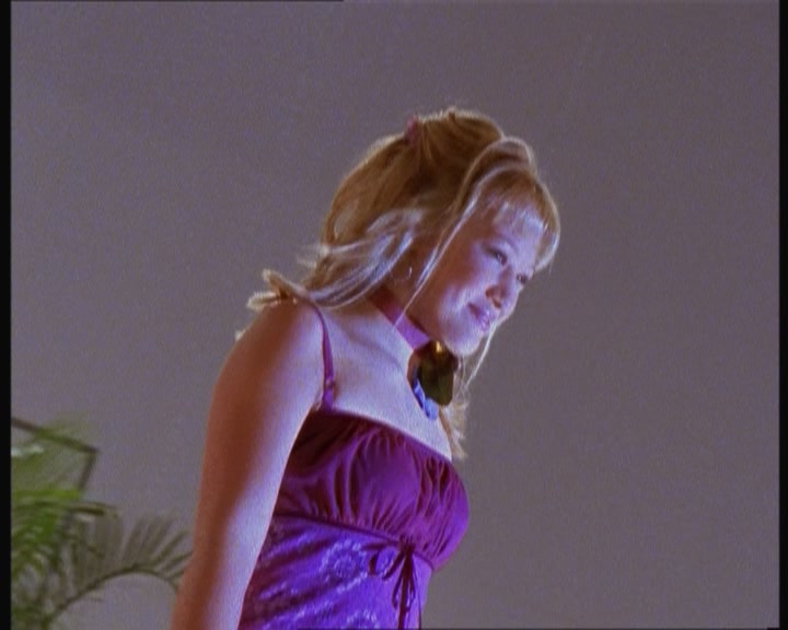 DailyDuff-dot-nl_LastYearsModel0315.jpg DailyDuff-dot-nl_LastYearsModel0315.jpg