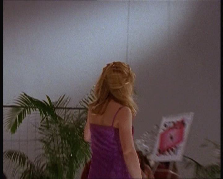 DailyDuff-dot-nl_LastYearsModel0322.jpg DailyDuff-dot-nl_LastYearsModel0322.jpg