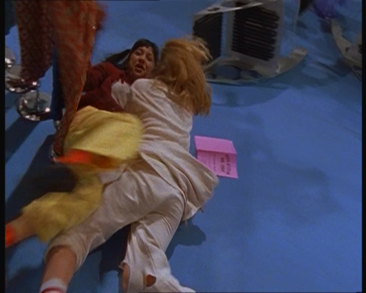 DailyDuff-dot-nl_LastYearsModel1149.jpg DailyDuff-dot-nl_LastYearsModel1149.jpg