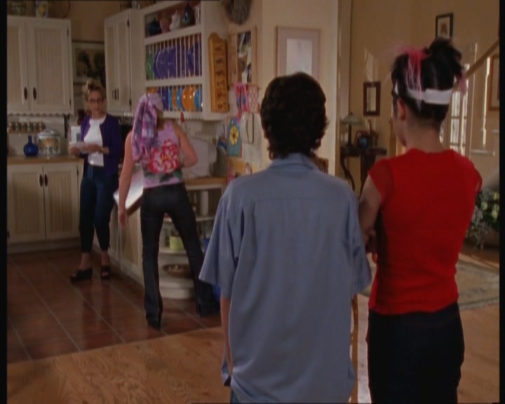 DailyDuff-dot-nl_GordoandtheMagicDwarves0071.jpg DailyDuff-dot-nl_GordoandtheMagicDwarves0071.jpg