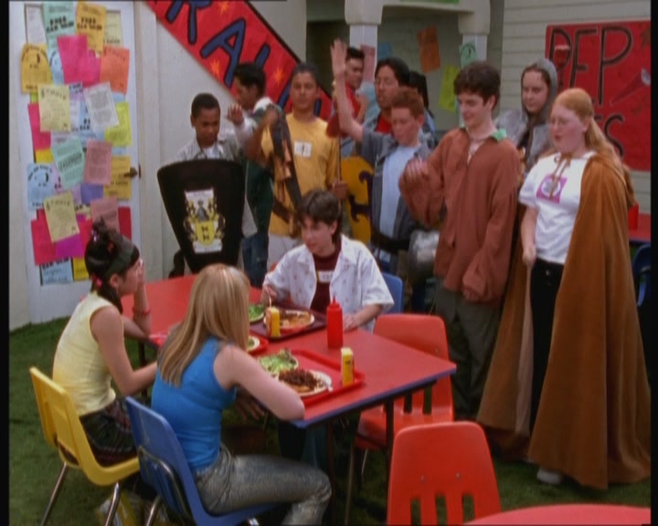 DailyDuff-dot-nl_GordoandtheMagicDwarves0325.jpg DailyDuff-dot-nl_GordoandtheMagicDwarves0325.jpg