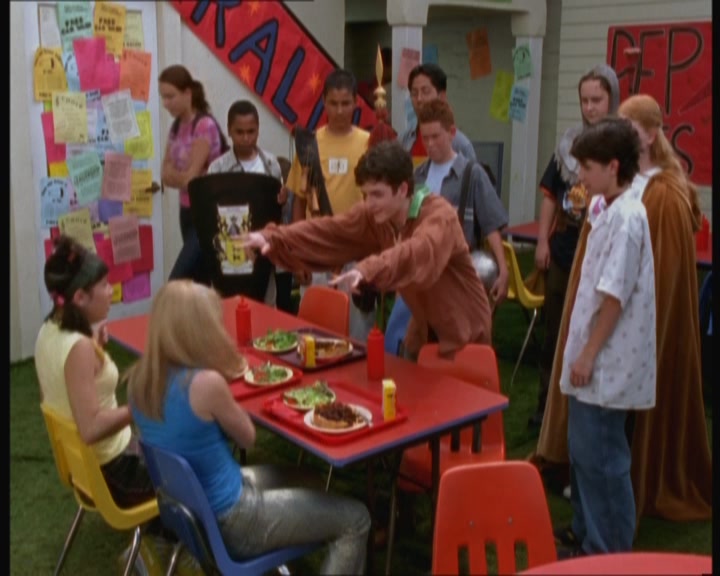 DailyDuff-dot-nl_GordoandtheMagicDwarves0342.jpg DailyDuff-dot-nl_GordoandtheMagicDwarves0342.jpg