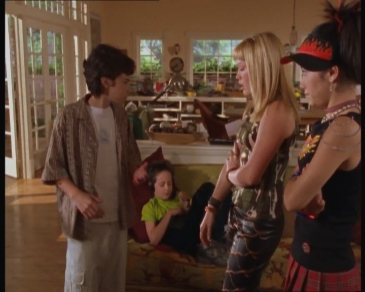 DailyDuff-dot-nl_GordoandtheMagicDwarves0700.jpg DailyDuff-dot-nl_GordoandtheMagicDwarves0700.jpg