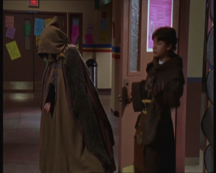 DailyDuff-dot-nl_GordoandtheMagicDwarves0923.jpg DailyDuff-dot-nl_GordoandtheMagicDwarves0923.jpg