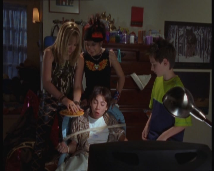 DailyDuff-dot-nl_GordoandtheMagicDwarves1055.jpg DailyDuff-dot-nl_GordoandtheMagicDwarves1055.jpg