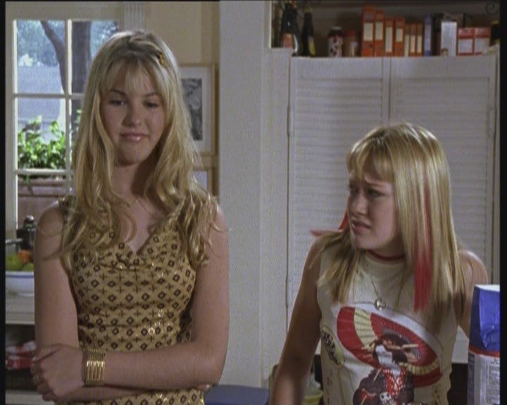 DailyDuff-dot-org_LizzieMcGuire-LizziesAndKatesBigAdventure0976.jpg DailyDuff-dot-org_LizzieMcGuire-LizziesAndKatesBigAdventure0976.jpg