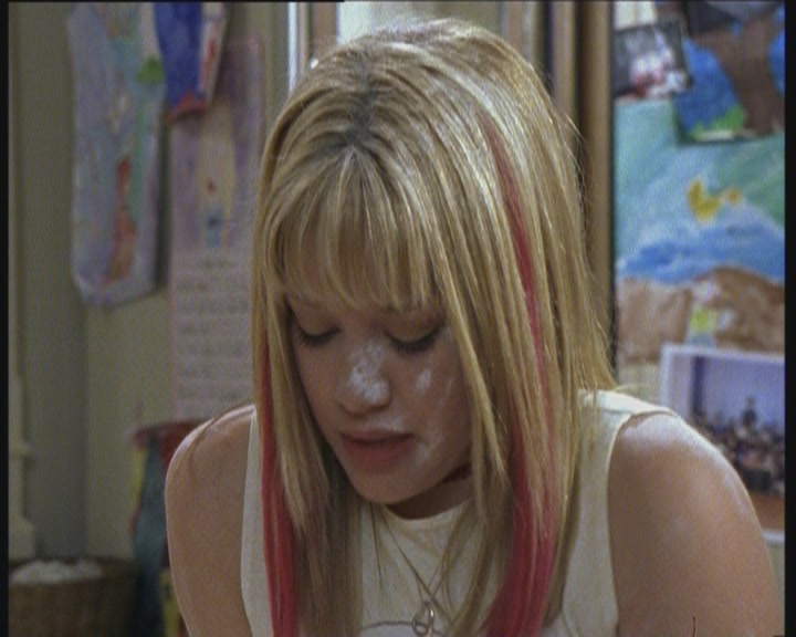 DailyDuff-dot-org_LizzieMcGuire-LizziesAndKatesBigAdventure1059.jpg DailyDuff-dot-org_LizzieMcGuire-LizziesAndKatesBigAdventure1059.jpg