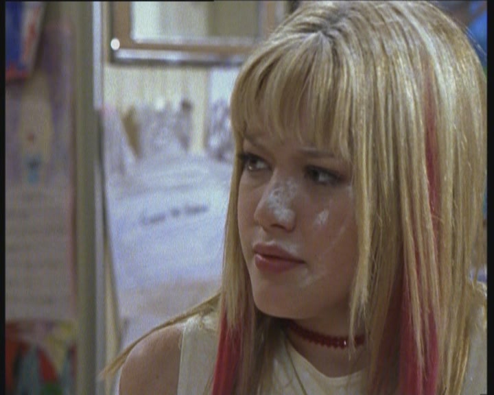 DailyDuff-dot-org_LizzieMcGuire-LizziesAndKatesBigAdventure1067.jpg DailyDuff-dot-org_LizzieMcGuire-LizziesAndKatesBigAdventure1067.jpg