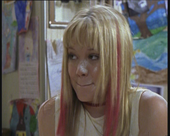 DailyDuff-dot-org_LizzieMcGuire-LizziesAndKatesBigAdventure1075.jpg DailyDuff-dot-org_LizzieMcGuire-LizziesAndKatesBigAdventure1075.jpg