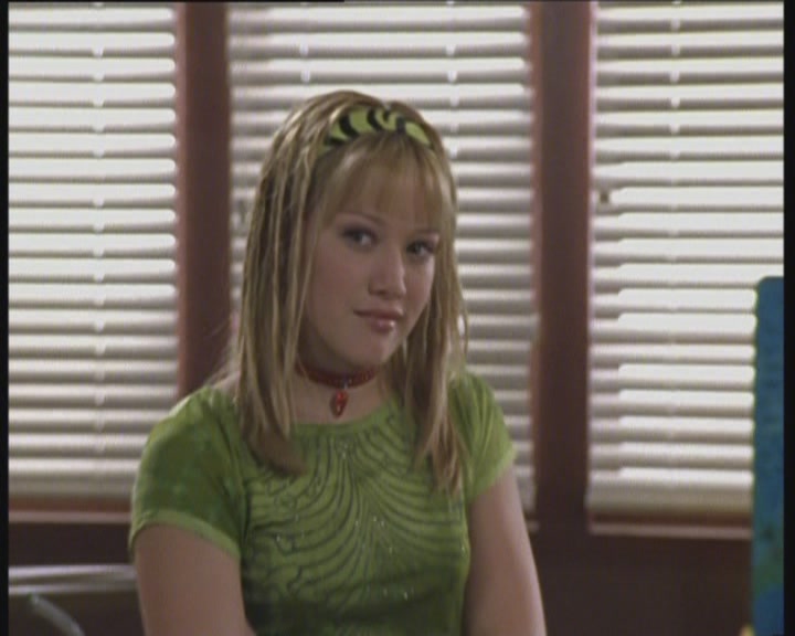 DailyDuff-dot-org_LizzieMcGuire-LizziesAndKatesBigAdventure1157.jpg DailyDuff-dot-org_LizzieMcGuire-LizziesAndKatesBigAdventure1157.jpg