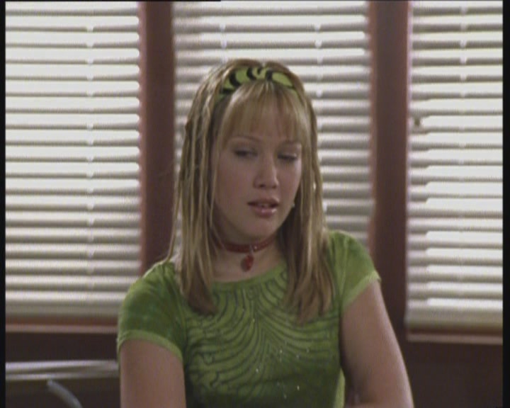 DailyDuff-dot-org_LizzieMcGuire-LizziesAndKatesBigAdventure1163.jpg DailyDuff-dot-org_LizzieMcGuire-LizziesAndKatesBigAdventure1163.jpg