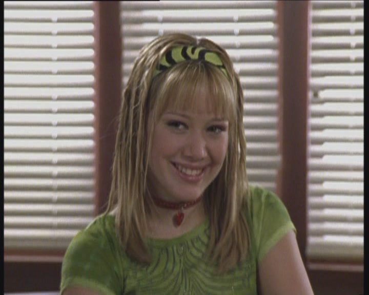 DailyDuff-dot-org_LizzieMcGuire-LizziesAndKatesBigAdventure1165.jpg DailyDuff-dot-org_LizzieMcGuire-LizziesAndKatesBigAdventure1165.jpg