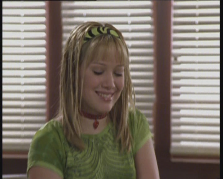 DailyDuff-dot-org_LizzieMcGuire-LizziesAndKatesBigAdventure1171.jpg DailyDuff-dot-org_LizzieMcGuire-LizziesAndKatesBigAdventure1171.jpg