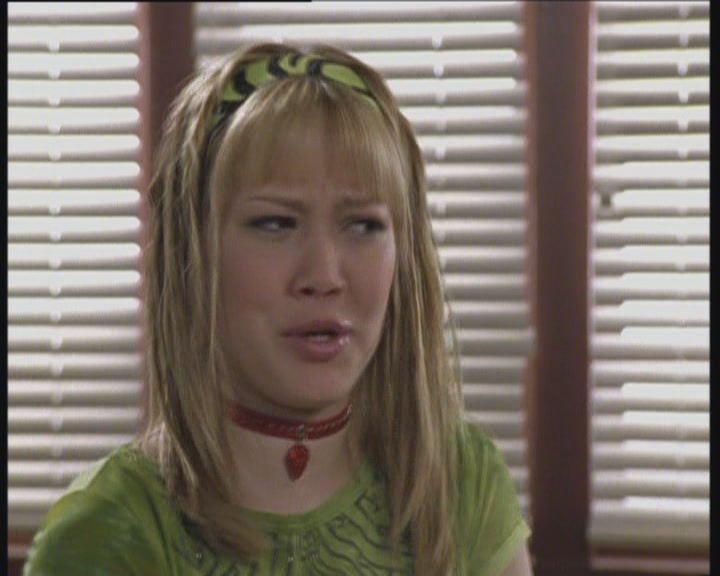 DailyDuff-dot-org_LizzieMcGuire-LizziesAndKatesBigAdventure1173.jpg DailyDuff-dot-org_LizzieMcGuire-LizziesAndKatesBigAdventure1173.jpg