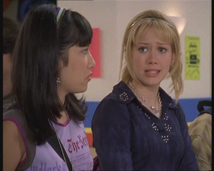 DailyDuff-dot-org_LizzieMcGuire-FirstKiss0018.jpg