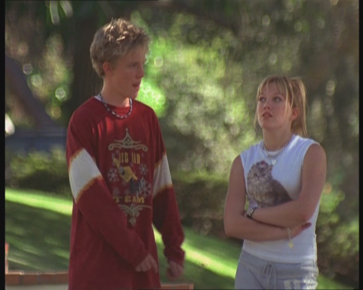 DailyDuff-dot-org_LizzieMcGuire-FirstKiss0202.jpg DailyDuff-dot-org_LizzieMcGuire-FirstKiss0202.jpg