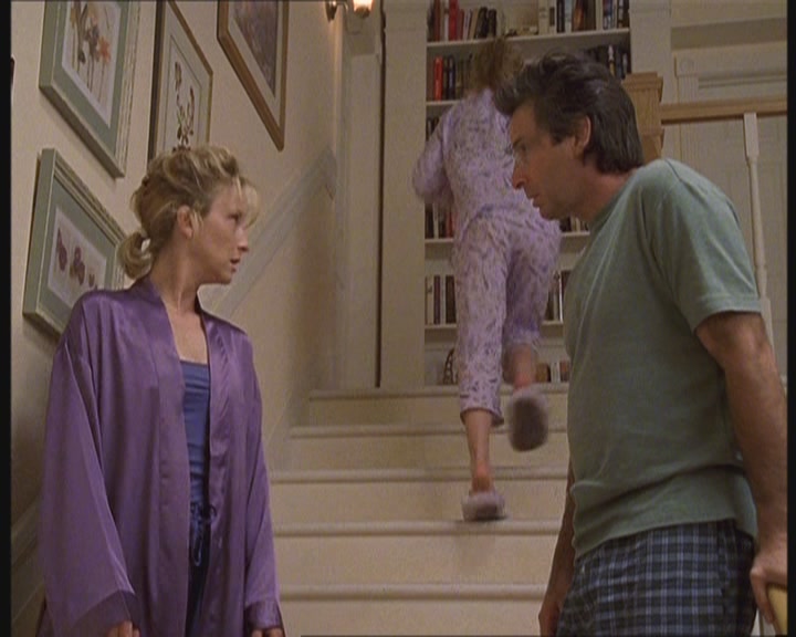 DailyDuff-dot-org_LizzieMcGuire-FirstKiss0361.jpg
