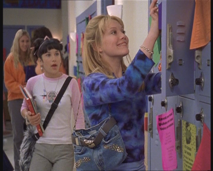 DailyDuff-dot-org_LizzieMcGuire-FirstKiss0437.jpg