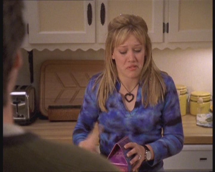 DailyDuff-dot-org_LizzieMcGuire-FirstKiss0741.jpg