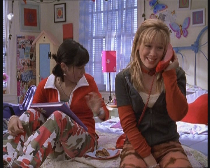 DailyDuff-dot-org_LizzieMcGuire-FirstKiss0778.jpg