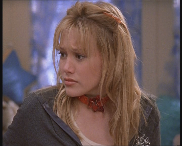 DailyDuff-dot-org_LizzieMcGuire-FirstKiss0791.jpg