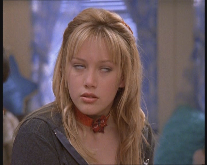 DailyDuff-dot-org_LizzieMcGuire-FirstKiss0794.jpg