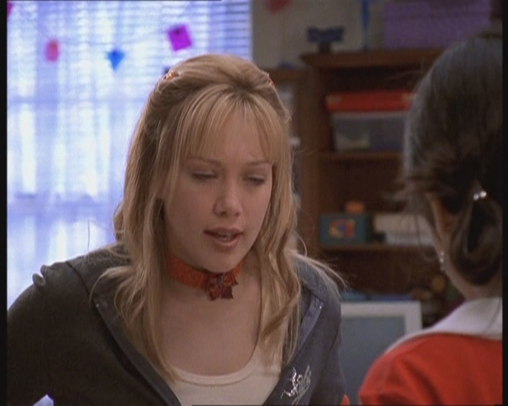 DailyDuff-dot-org_LizzieMcGuire-FirstKiss0821.jpg