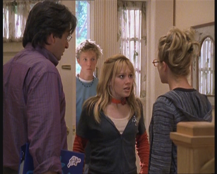 DailyDuff-dot-org_LizzieMcGuire-FirstKiss0995.jpg