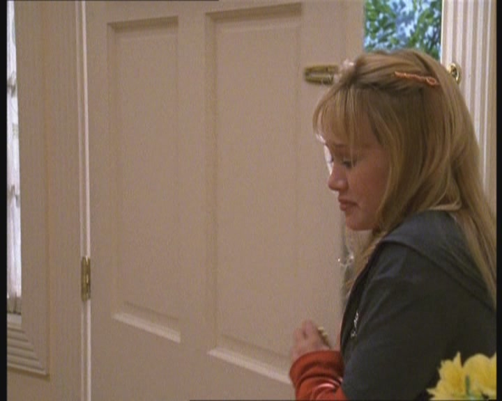 DailyDuff-dot-org_LizzieMcGuire-FirstKiss1091.jpg