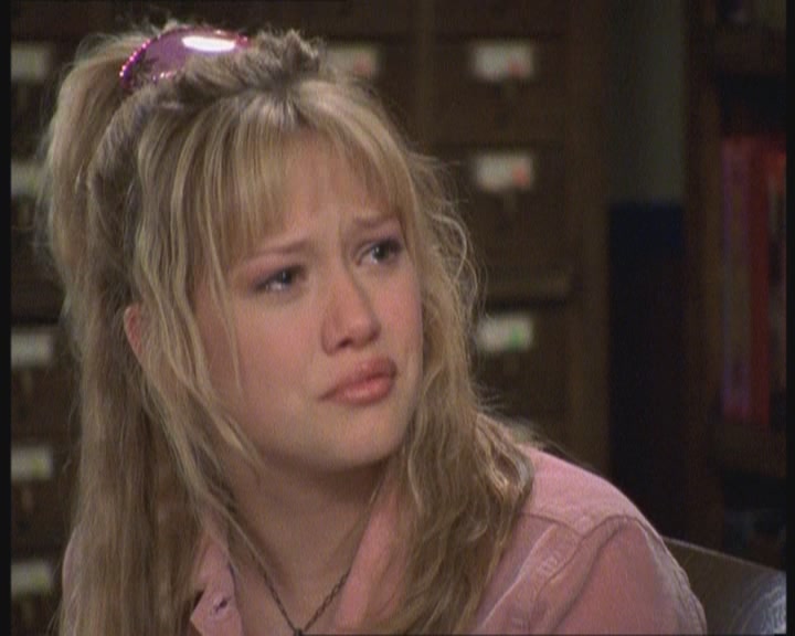 DailyDuff-dot-org_LizzieMcGuire-FirstKiss1173.jpg DailyDuff-dot-org_LizzieMcGuire-FirstKiss1173.jpg