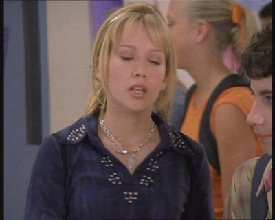 DailyDuff-dot-org_LizzieMcGuire-FirstKiss0035.jpg