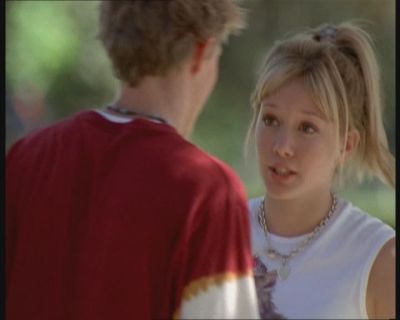 DailyDuff-dot-org_LizzieMcGuire-FirstKiss0179.jpg