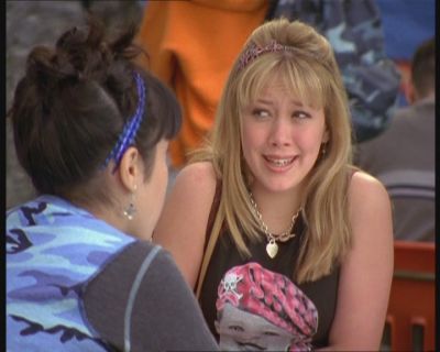 DailyDuff-dot-org_LizzieMcGuire-FirstKiss0274.jpg