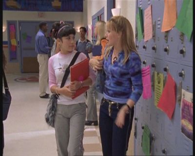 DailyDuff-dot-org_LizzieMcGuire-FirstKiss0451.jpg