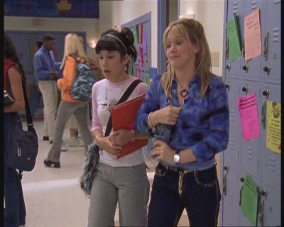 DailyDuff-dot-org_LizzieMcGuire-FirstKiss0452.jpg