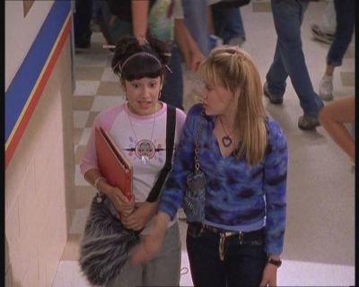 DailyDuff-dot-org_LizzieMcGuire-FirstKiss0460.jpg